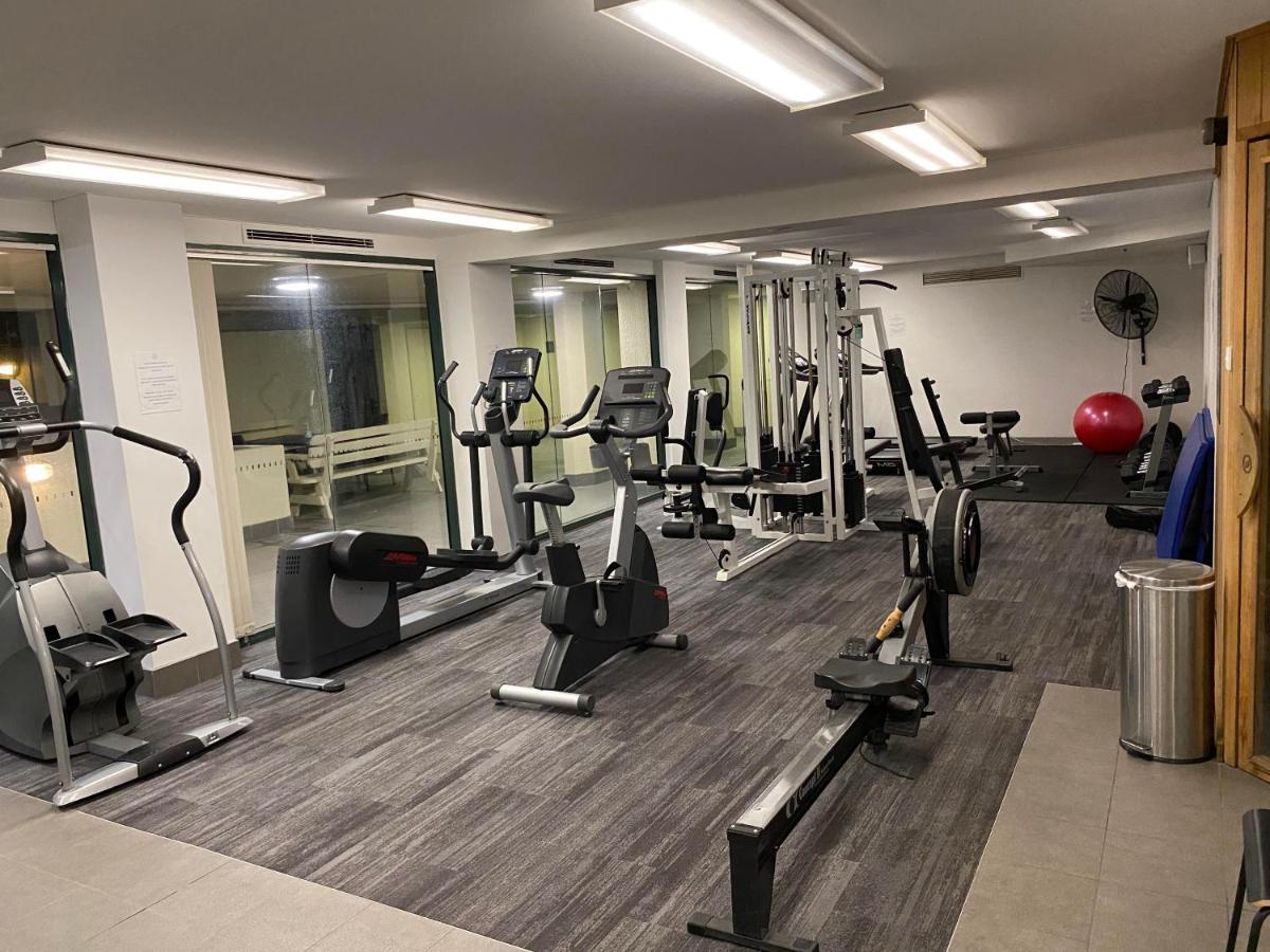 2 Bed 2 Bath Luxury Apartment In Braddon Canberra - Free Heated Pool, Gym, Parking ภายนอก รูปภาพ